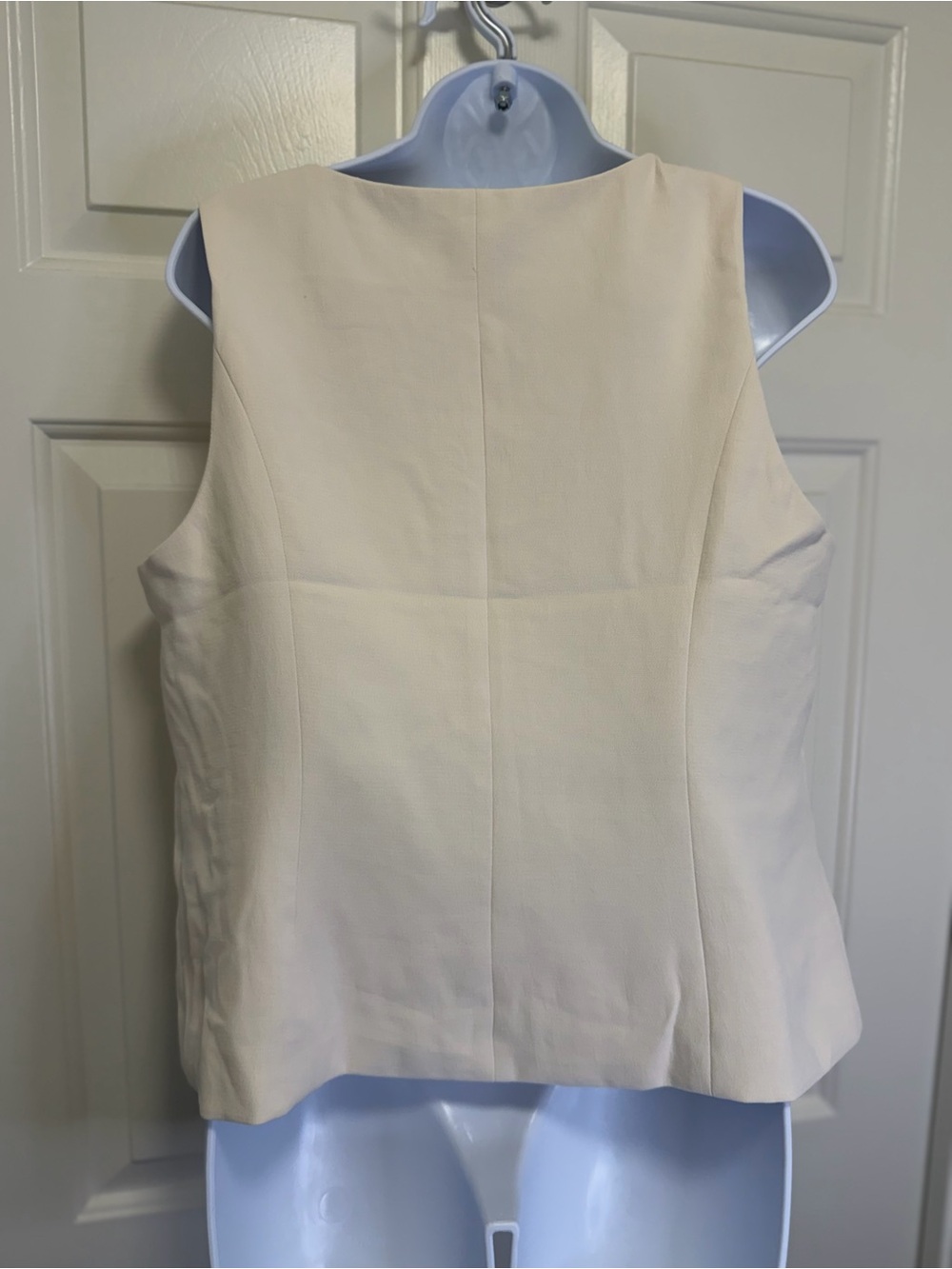 Women’s Signature Crepe Scoop Vest A New Day Cream Large L NWT Sleeveless - Picture 4 of 8
